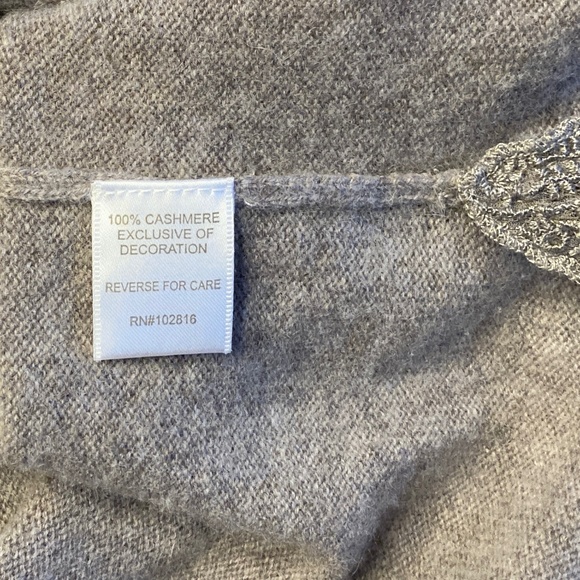 Garnet Hill Cashmere Lace hem sweater size M - Picture 8 of 10